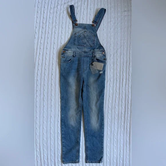 Zara Girl’s Denim Overalls NEW Size 11-12 Teens Cute Fall Outfit Jeans Pants - Picture 2 of 11